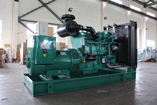 尖扎320kw康明斯柴油发电车出租组图片 尖扎320kw康明斯柴油发电车出租组图片